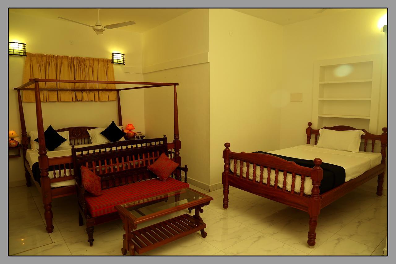 Hotel Le Capucin Puducherry Exterior foto