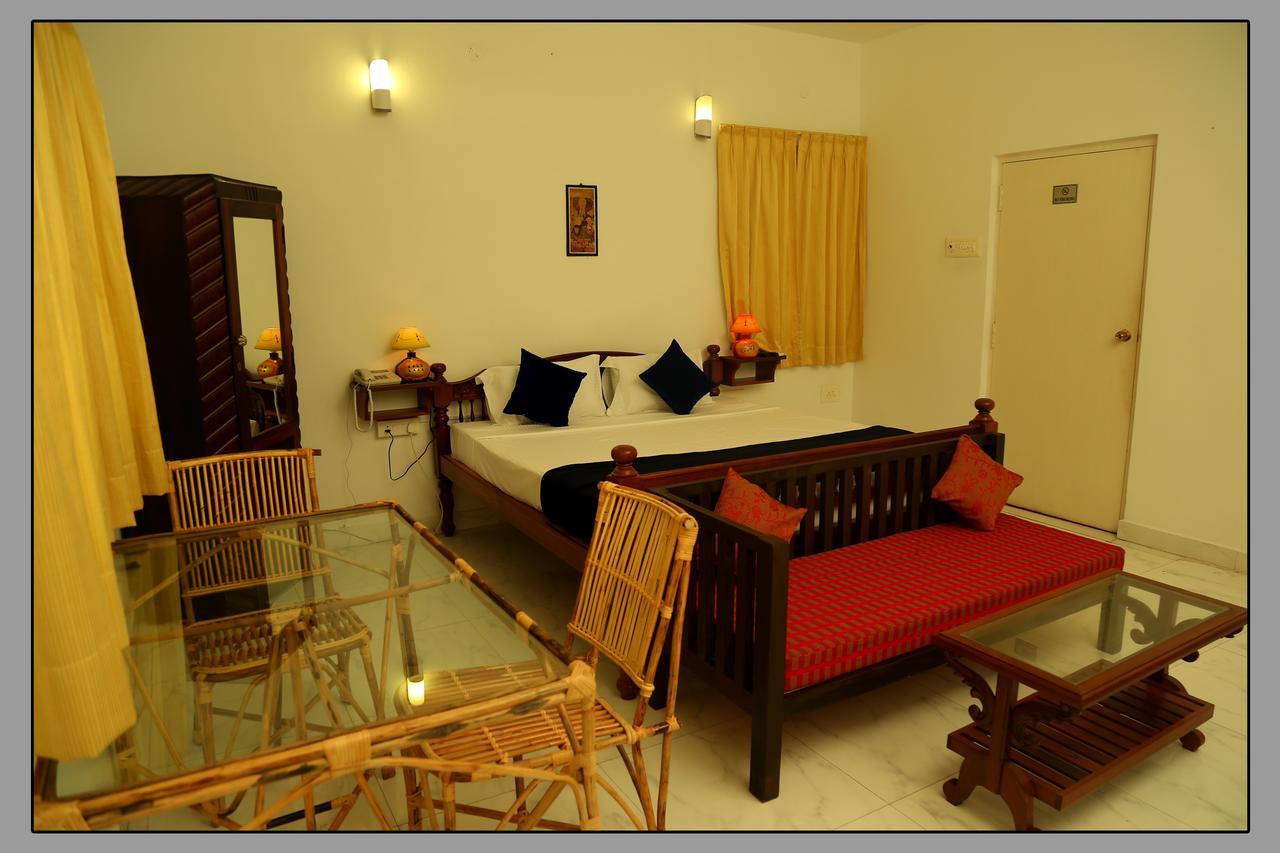 Hotel Le Capucin Puducherry Exterior foto